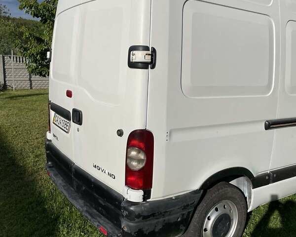 Белый Опель Movano, объемом двигателя 0 л и пробегом 685 тыс. км за 6500 $, фото 3 на Automoto.ua