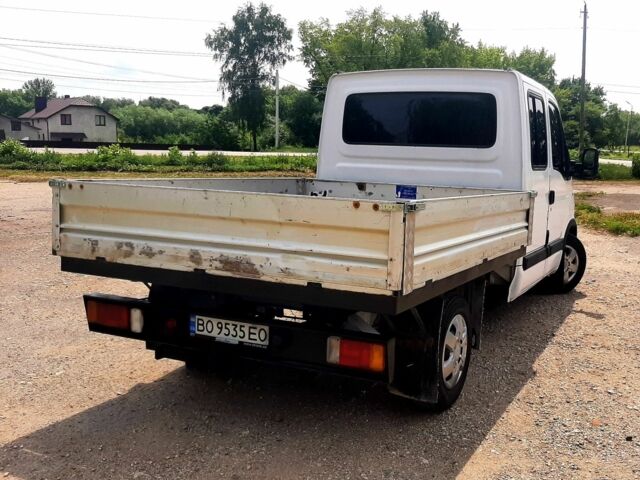 Белый Опель Movano, объемом двигателя 2.5 л и пробегом 343 тыс. км за 9200 $, фото 3 на Automoto.ua