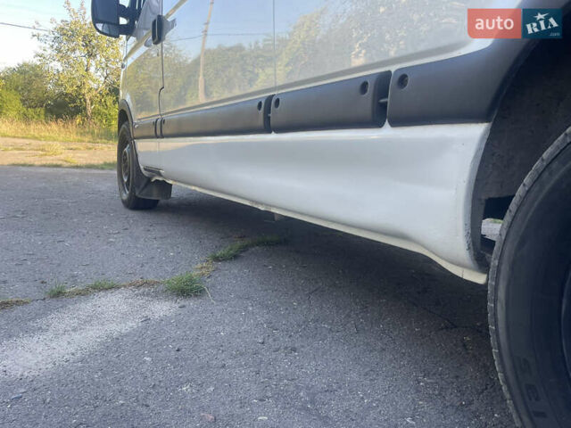 Білий Опель Movano, об'ємом двигуна 2.46 л та пробігом 41 тис. км за 7700 $, фото 8 на Automoto.ua