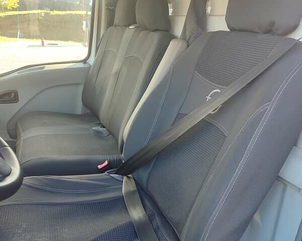 Белый Опель Movano, объемом двигателя 2.46 л и пробегом 220 тыс. км за 7800 $, фото 8 на Automoto.ua