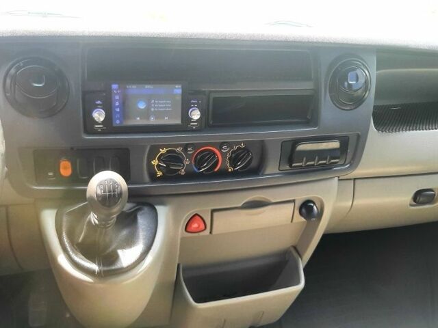 Белый Опель Movano, объемом двигателя 2.5 л и пробегом 343 тыс. км за 9200 $, фото 10 на Automoto.ua