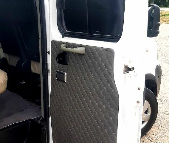 Белый Опель Movano, объемом двигателя 2.5 л и пробегом 343 тыс. км за 9200 $, фото 9 на Automoto.ua