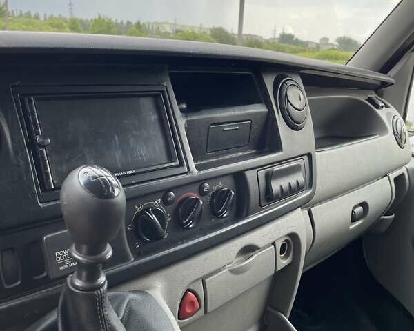 Білий Опель Movano, об'ємом двигуна 2.5 л та пробігом 785 тис. км за 7500 $, фото 11 на Automoto.ua