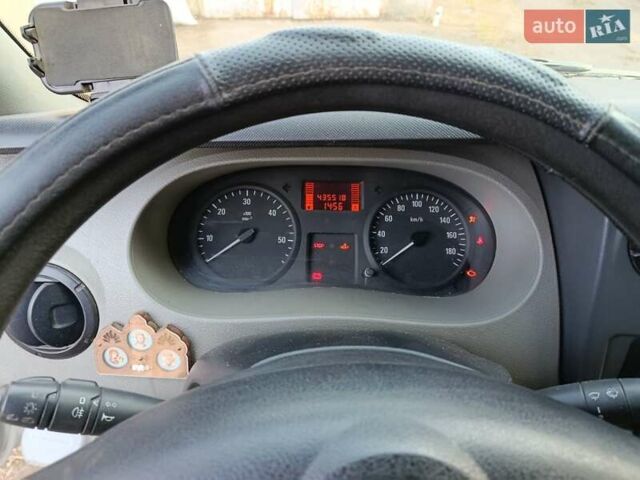 Білий Опель Movano, об'ємом двигуна 2.46 л та пробігом 452 тис. км за 7700 $, фото 9 на Automoto.ua