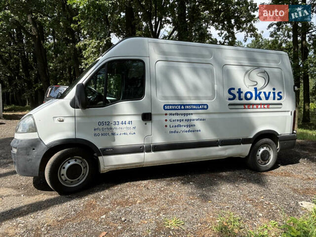 Белый Опель Movano, объемом двигателя 2.5 л и пробегом 411 тыс. км за 7600 $, фото 4 на Automoto.ua