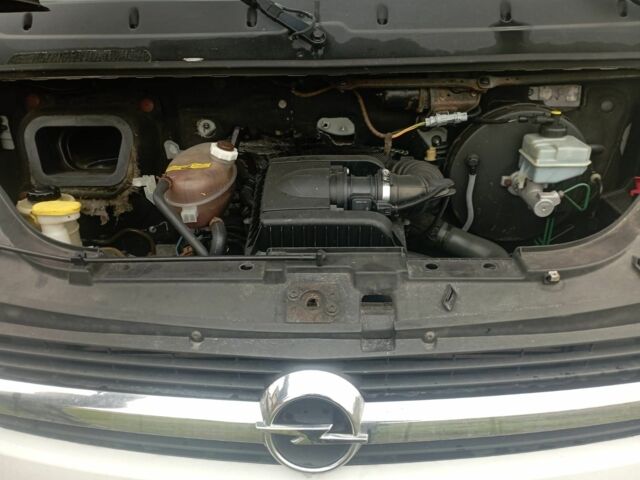 Білий Опель Movano, об'ємом двигуна 2.5 л та пробігом 512 тис. км за 7200 $, фото 7 на Automoto.ua