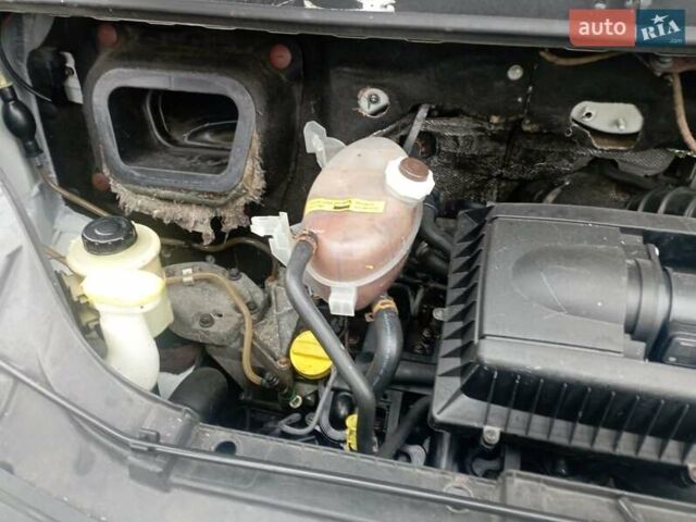 Білий Опель Movano, об'ємом двигуна 2.5 л та пробігом 512 тис. км за 7200 $, фото 13 на Automoto.ua