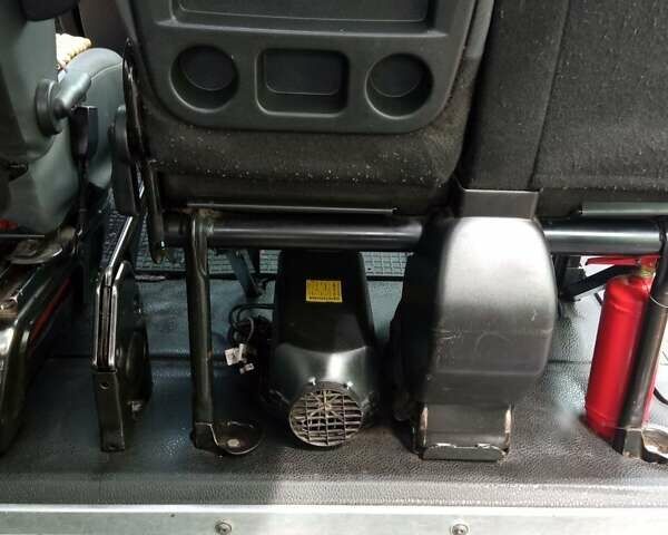 Білий Опель Movano, об'ємом двигуна 2.3 л та пробігом 220 тис. км за 12300 $, фото 16 на Automoto.ua