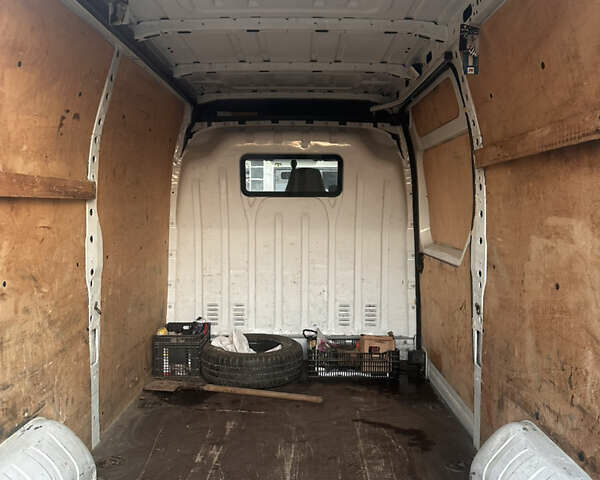 Белый Опель Movano, объемом двигателя 2.3 л и пробегом 297 тыс. км за 11000 $, фото 7 на Automoto.ua