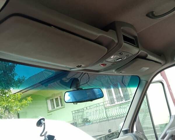 Білий Опель Movano, об'ємом двигуна 2.3 л та пробігом 220 тис. км за 12300 $, фото 9 на Automoto.ua