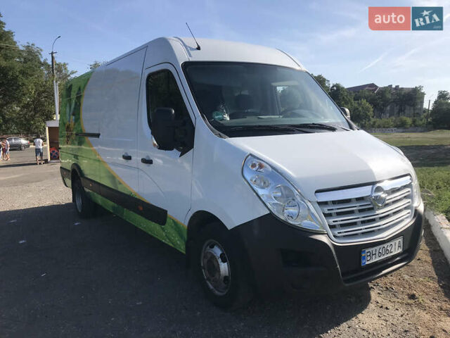 Белый Опель Movano, объемом двигателя 2.3 л и пробегом 70 тыс. км за 10000 $, фото 2 на Automoto.ua