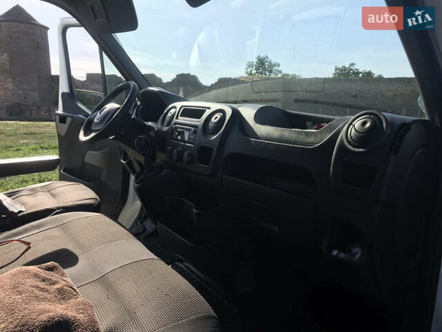 Белый Опель Movano, объемом двигателя 2.3 л и пробегом 70 тыс. км за 10000 $, фото 12 на Automoto.ua