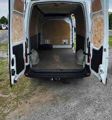 Білий Опель Movano, об'ємом двигуна 2.3 л та пробігом 411 тис. км за 12300 $, фото 38 на Automoto.ua