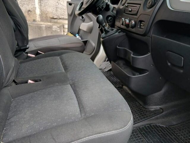 Белый Опель Movano, объемом двигателя 2.3 л и пробегом 600 тыс. км за 12500 $, фото 20 на Automoto.ua