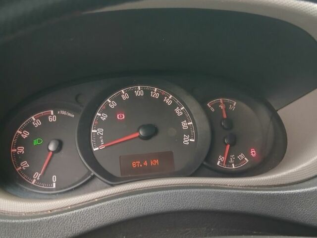 Белый Опель Movano, объемом двигателя 2.3 л и пробегом 600 тыс. км за 12500 $, фото 12 на Automoto.ua