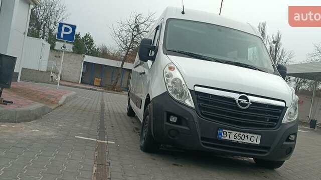 Белый Опель Movano, объемом двигателя 2.3 л и пробегом 600 тыс. км за 12800 $, фото 3 на Automoto.ua