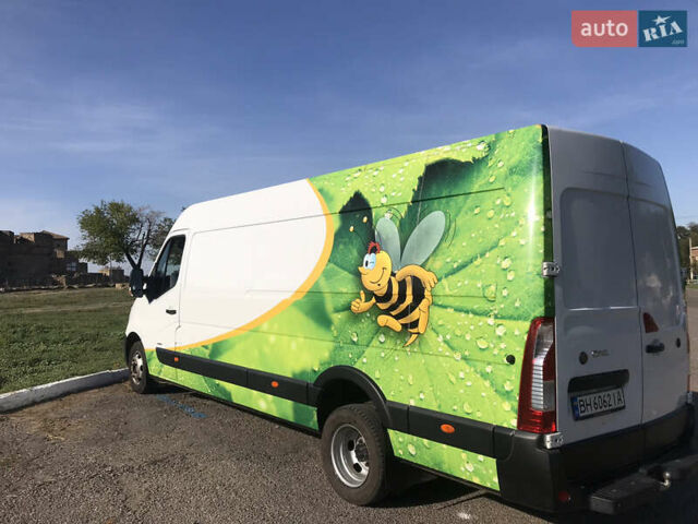 Белый Опель Movano, объемом двигателя 2.3 л и пробегом 70 тыс. км за 10000 $, фото 6 на Automoto.ua