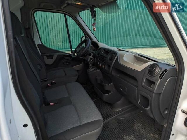 Белый Опель Movano, объемом двигателя 2.3 л и пробегом 257 тыс. км за 12900 $, фото 31 на Automoto.ua