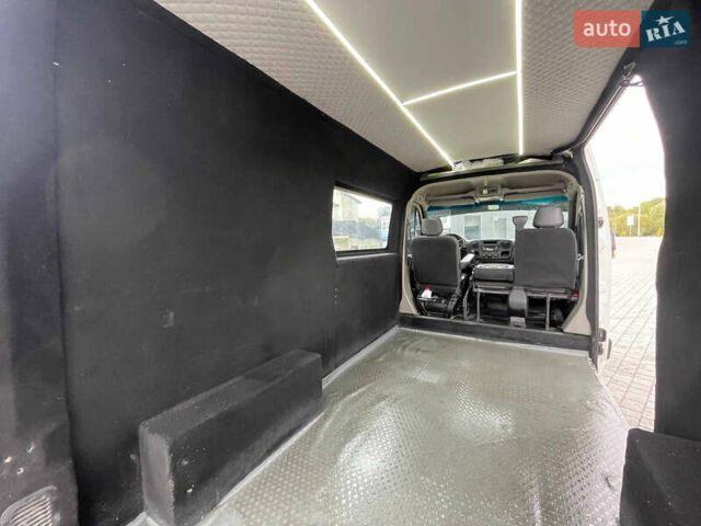 Белый Опель Movano, объемом двигателя 2.3 л и пробегом 530 тыс. км за 9900 $, фото 15 на Automoto.ua