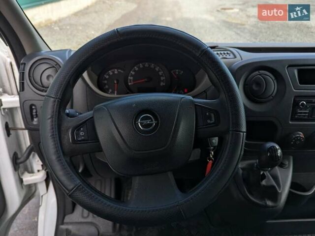 Белый Опель Movano, объемом двигателя 2.3 л и пробегом 257 тыс. км за 12900 $, фото 15 на Automoto.ua