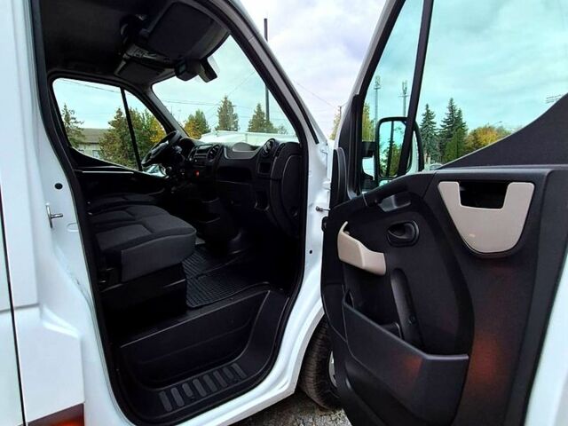 Белый Опель Movano, объемом двигателя 2.3 л и пробегом 232 тыс. км за 17300 $, фото 9 на Automoto.ua