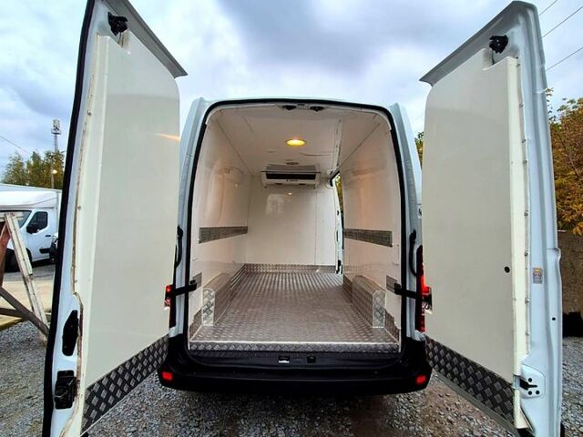 Белый Опель Movano, объемом двигателя 2.3 л и пробегом 232 тыс. км за 17300 $, фото 7 на Automoto.ua