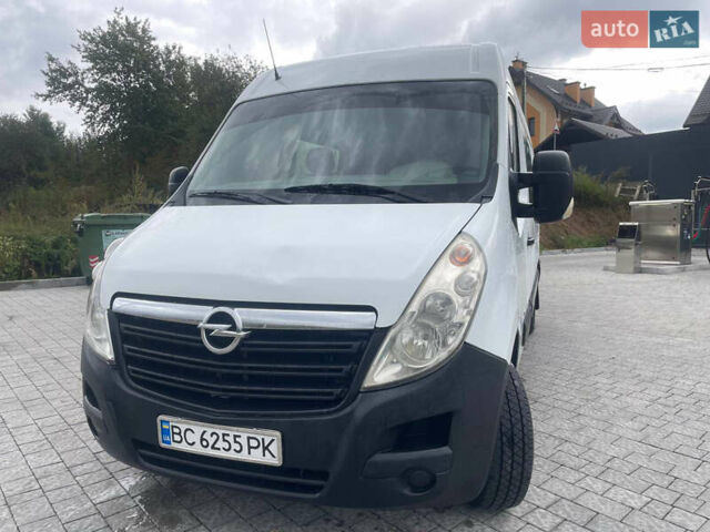 Белый Опель Movano, объемом двигателя 2.3 л и пробегом 530 тыс. км за 9900 $, фото 1 на Automoto.ua
