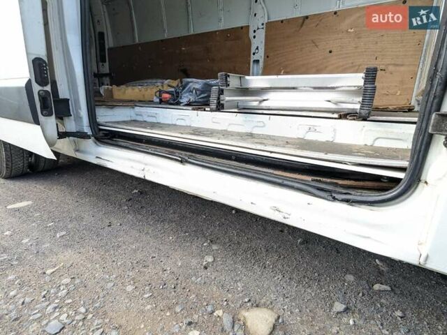 Белый Опель Movano, объемом двигателя 2.3 л и пробегом 257 тыс. км за 12900 $, фото 8 на Automoto.ua
