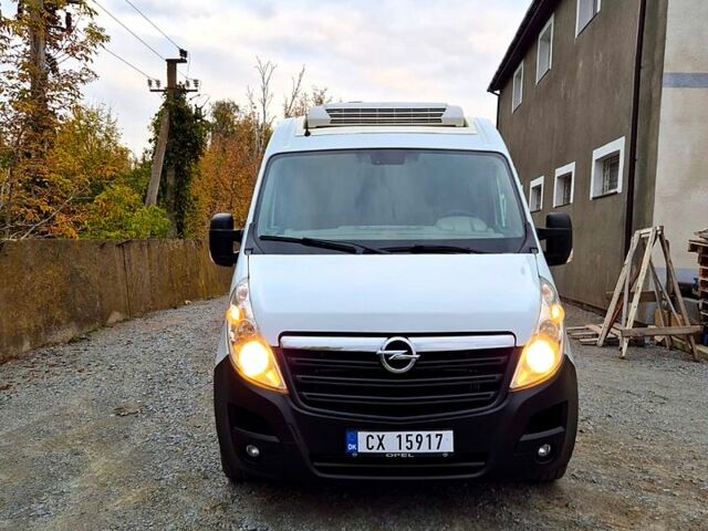 Белый Опель Movano, объемом двигателя 2.3 л и пробегом 232 тыс. км за 17300 $, фото 2 на Automoto.ua
