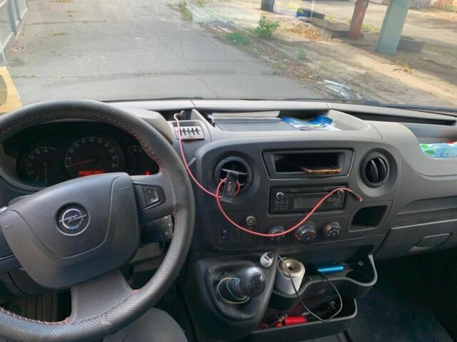 Білий Опель Movano, об'ємом двигуна 2.3 л та пробігом 290 тис. км за 12200 $, фото 4 на Automoto.ua