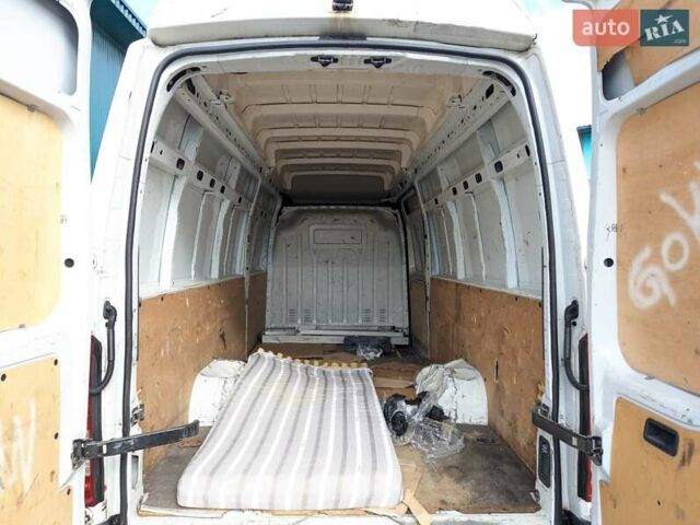 Белый Опель Movano, объемом двигателя 2.3 л и пробегом 257 тыс. км за 12900 $, фото 17 на Automoto.ua