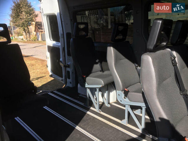 Белый Опель Movano, объемом двигателя 2.3 л и пробегом 830 тыс. км за 13500 $, фото 3 на Automoto.ua