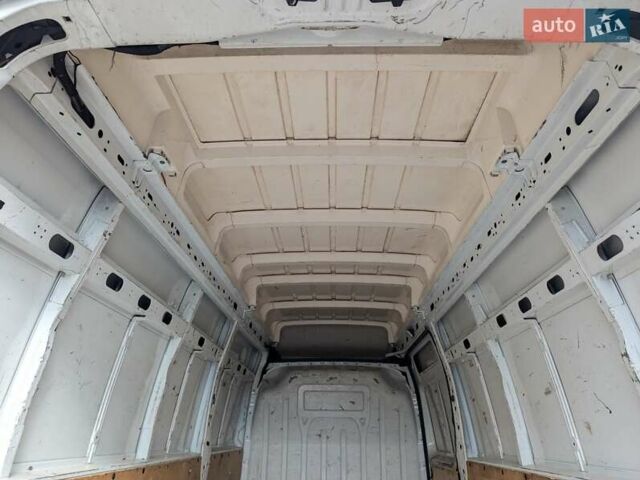 Белый Опель Movano, объемом двигателя 2.3 л и пробегом 257 тыс. км за 12900 $, фото 13 на Automoto.ua