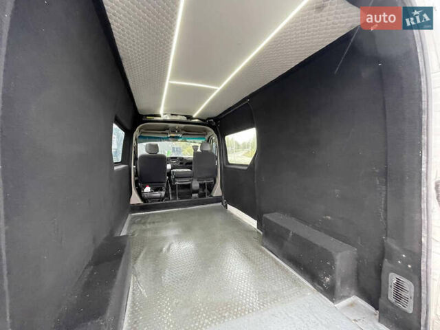 Белый Опель Movano, объемом двигателя 2.3 л и пробегом 530 тыс. км за 9900 $, фото 17 на Automoto.ua