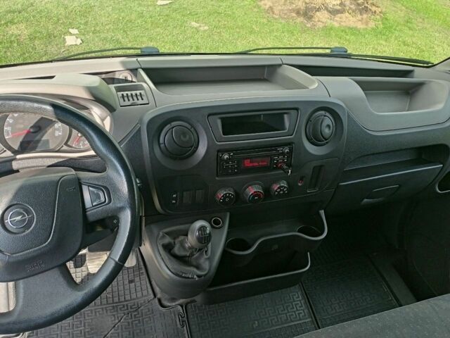 Белый Опель Movano, объемом двигателя 2.3 л и пробегом 307 тыс. км за 288 $, фото 3 на Automoto.ua
