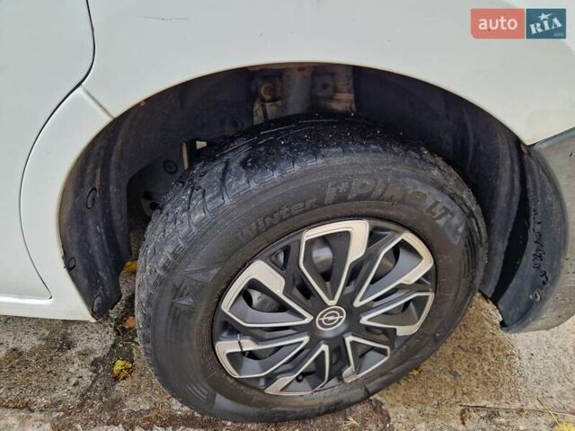 Опель Movano 2014 в Днепре (Днепропетровске) на Automoto.ua Белый Опель Movano, объемом двигателя 2.3 л и пробегом 321 тыс. км за 14999 $, фото 37 на Automoto.ua