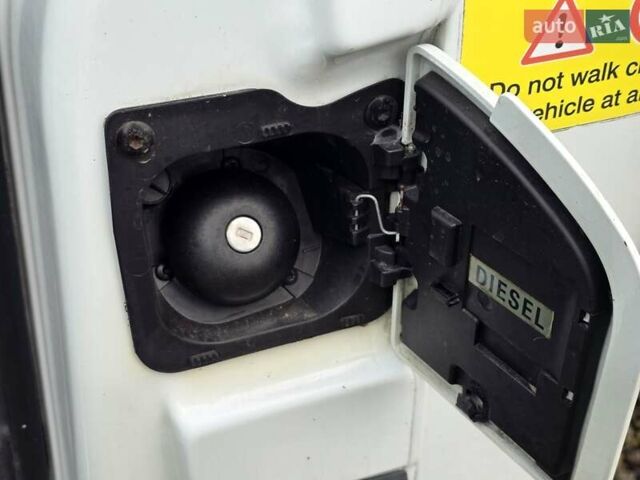 Белый Опель Movano, объемом двигателя 2.3 л и пробегом 189 тыс. км за 16999 $, фото 34 на Automoto.ua
