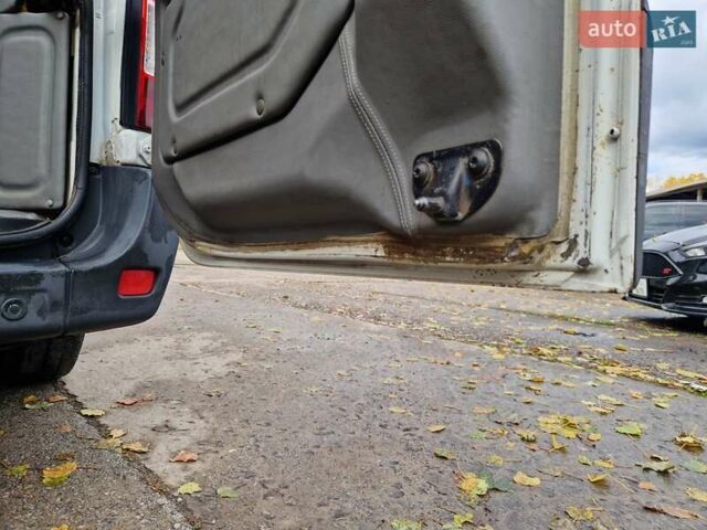 Опель Movano 2014 в Днепре (Днепропетровске) на Automoto.ua Белый Опель Movano, объемом двигателя 2.3 л и пробегом 321 тыс. км за 14999 $, фото 48 на Automoto.ua