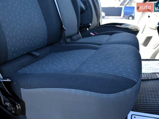 Белый Опель Movano, объемом двигателя 2.3 л и пробегом 279 тыс. км за 14550 $, фото 26 на Automoto.ua