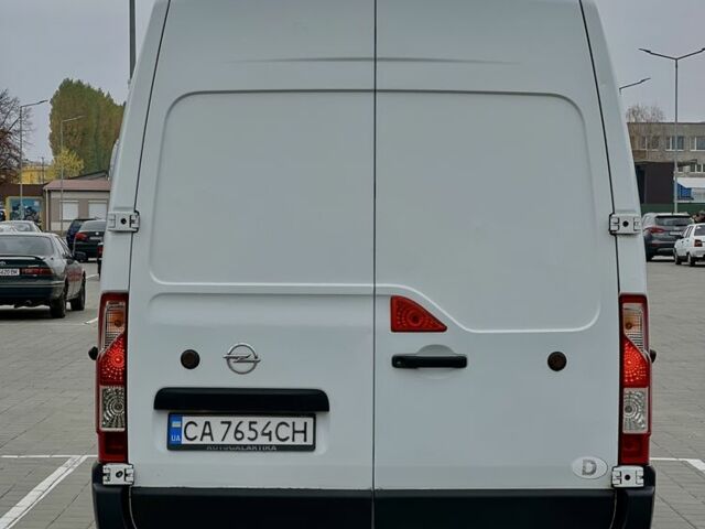Белый Опель Movano, объемом двигателя 2.3 л и пробегом 455 тыс. км за 14500 $, фото 2 на Automoto.ua