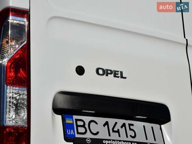 Білий Опель Movano, об'ємом двигуна 2.3 л та пробігом 279 тис. км за 14550 $, фото 11 на Automoto.ua