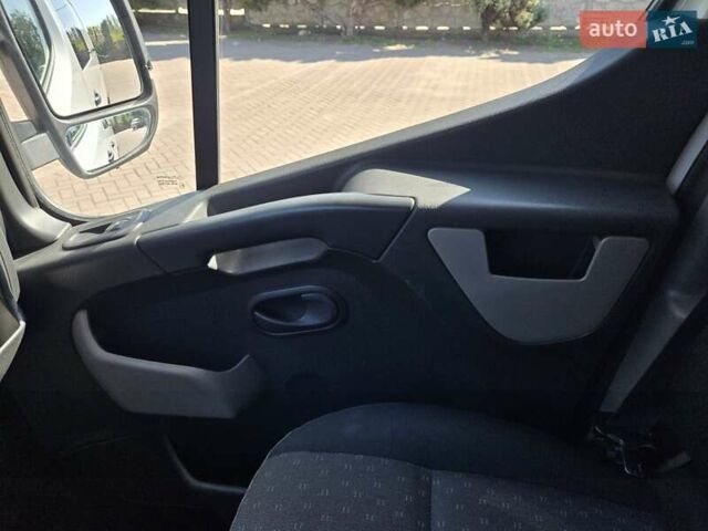 Белый Опель Movano, объемом двигателя 2.3 л и пробегом 230 тыс. км за 14000 $, фото 8 на Automoto.ua