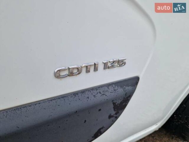 Опель Movano 2014 в Днепре (Днепропетровске) на Automoto.ua Белый Опель Movano, объемом двигателя 2.3 л и пробегом 321 тыс. км за 14999 $, фото 15 на Automoto.ua