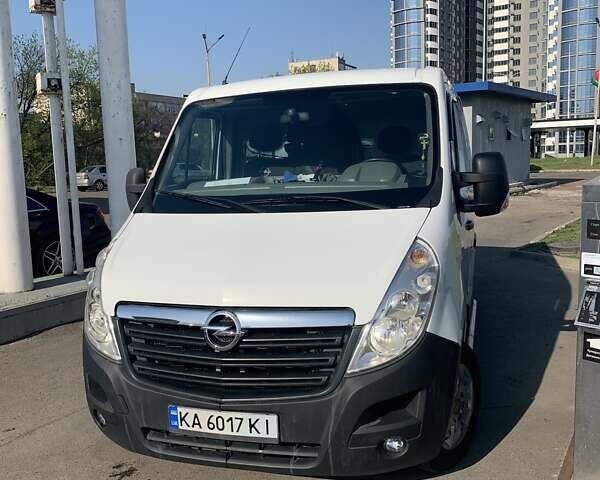 Білий Опель Movano, об'ємом двигуна 2.3 л та пробігом 221 тис. км за 12800 $, фото 9 на Automoto.ua