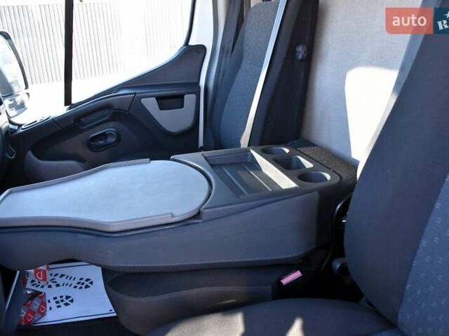Білий Опель Movano, об'ємом двигуна 2.3 л та пробігом 279 тис. км за 14550 $, фото 17 на Automoto.ua