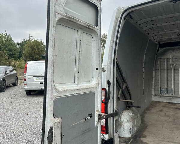 Білий Опель Movano, об'ємом двигуна 2.3 л та пробігом 700 тис. км за 8500 $, фото 29 на Automoto.ua