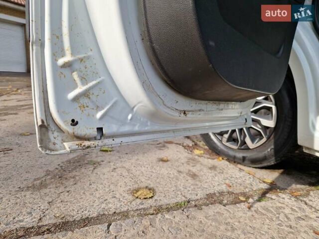 Опель Movano 2014 в Днепре (Днепропетровске) на Automoto.ua Белый Опель Movano, объемом двигателя 2.3 л и пробегом 321 тыс. км за 14999 $, фото 43 на Automoto.ua