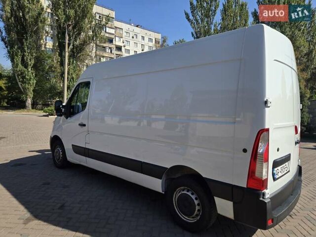 Белый Опель Movano, объемом двигателя 2.3 л и пробегом 230 тыс. км за 14000 $, фото 3 на Automoto.ua