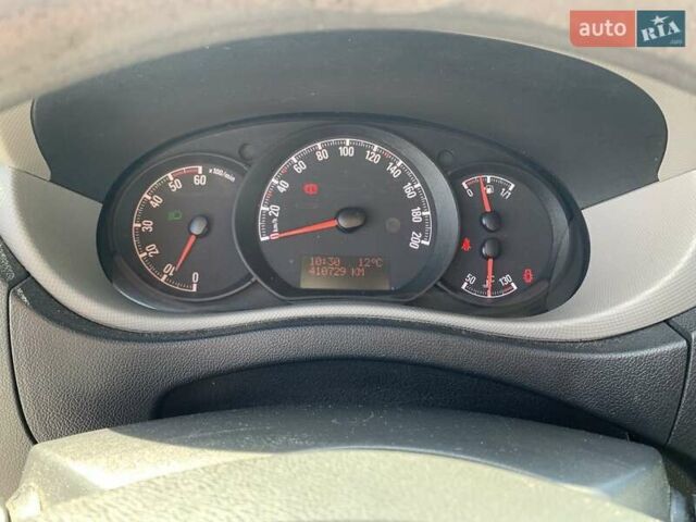 Белый Опель Movano, объемом двигателя 2.3 л и пробегом 400 тыс. км за 12800 $, фото 7 на Automoto.ua