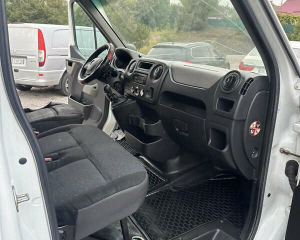 Білий Опель Movano, об'ємом двигуна 2.3 л та пробігом 700 тис. км за 8500 $, фото 21 на Automoto.ua